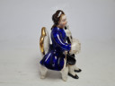 Фарфоровая статуэтка "Музыкант в синем сюртуке", ручная роспись, 8см x 4см, Германия, 1960-70гг.