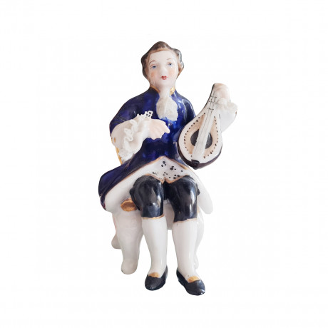 Фарфоровая статуэтка "Музыкант в синем сюртуке", ручная роспись, 8см x 4см, Германия, 1960-70гг.