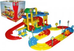 Garage Nr. 1 mit Strasse 1 Гараж №1 с улицы 1