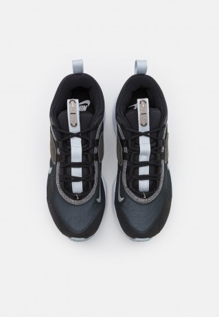 Nike Sportswear W SPARK Sneaker low black/metallic silver/pure platinum/white/wolf grey W SPARK Низкие кроссовки женские черный/серебристый металлик/чистая платина/белый/серый волк