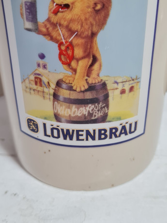 Немецкая пивная кружка винтажная Lowenbrau / Oktoberfest с изображением льва, керамика, 3 шт., 0.5 л, 15 см, Германия, 1970-80гг.