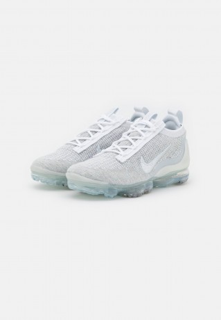 Nike Sportswear AIR MAX VAPORMAX  Sneaker low white/pure platinum/metallic silver AIR MAX VAPORMAX Низкие кроссовки женские белый/чистая платина/серебристый металлик