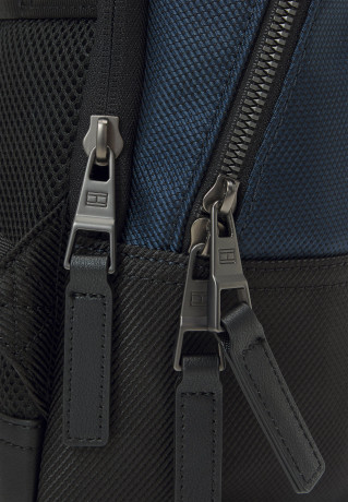 Tommy Hilfiger BACKPACK UNISEX Rucksack desert sky РЮКЗАК УНИСЕКС Рюкзак небо пустыни