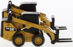 Cat Kompaktlader Set mit Zubehor Комплект погрузчика с бортовым поворотом Cat с аксессуарами