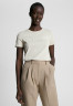 Tommy Hilfiger LOGO EMBROIDERY Print T-shirt classic beige LOGO EMBROIDERY Футболка с принтом классический бежевый