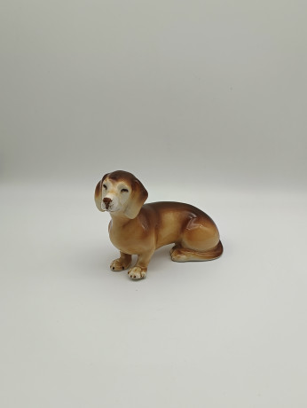 Статуэтка винтажная Goebel "Светло-коричневая такса", фарфор, 11 х 8 см, Германия, 1970-80гг.