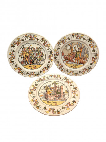 Тарелки декоративные винтажные, серия "Сбор винограда" - "Сбор", "Проба" и "Отжим", 3 шт., керамика, 20 см, Германия, 1970-80гг.