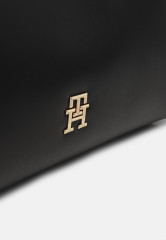 Tommy Hilfiger Handbag black сумочка черный