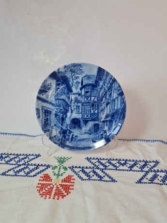 Kirner & Steiner Винтажная коллекционная тарелка "Нойштадт-ан-дер-Вайнштрасе", 20см, Германия, 1970г.