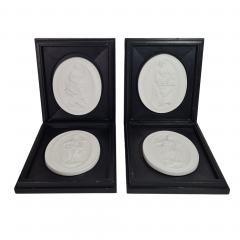 Набор картин винтажных Meissen, Thalia, керамика в деревянной раме, отлиты по оригинальным формам Дж.Дж.Кендлера, 4 шт., 23 x 19,5 см, Германия, 1981 г.