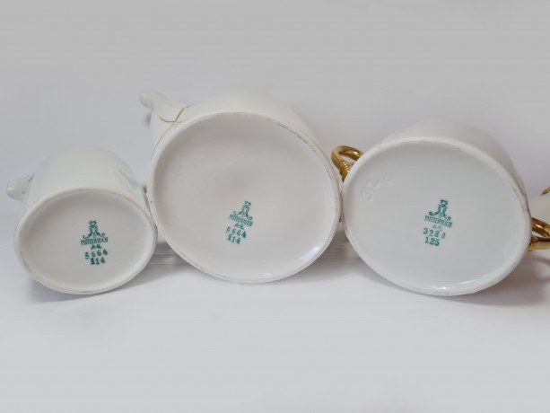 Mitterteich Набор чайный: чайник, молочник, сахарница, белый фарфор с позолоченным ободком, Германия, 1960-70гг.