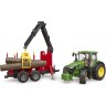 Bruder Traktor John Deere 7R350 mit Ruckeanhanger und vier Baumstammen Трактор John Deere 7R350 с прицепом и четырьмя бревнами