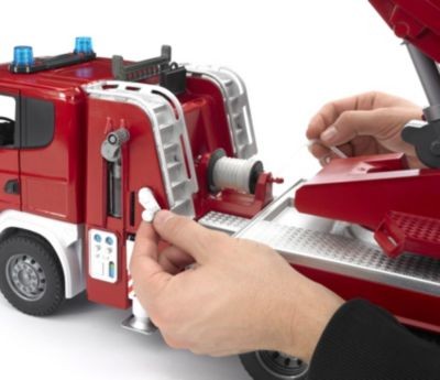 Bruder BRUDER 03590 Scania R-Serie Feuerwehr Пожарная машина BRUDER 03590 Scania серии R