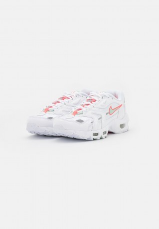 Nike Sportswear AIR MAX 96 Sneaker low white/pistachio frost/bright mango/metallic silver AIR MAX 96 Низкие кроссовки женские белый/фисташковый иней/светлый манго/серебристый металлик