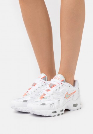 Nike Sportswear AIR MAX 96 Sneaker low white/pistachio frost/bright mango/metallic silver AIR MAX 96 Низкие кроссовки женские белый/фисташковый иней/светлый манго/серебристый металлик