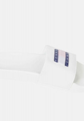 Tommy Hilfiger FLAG PRINT Pool slides white ФЛАГ ПРИНТ Горки для бассейна белый