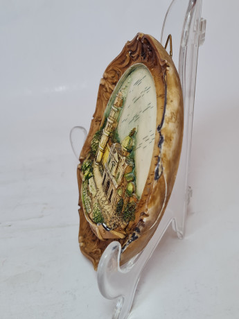 Декоративная тарелка винтажная, резное дерево с фактурным изображением "Помпеи", 14,5 x 2 см, Италия, 1970-80гг.