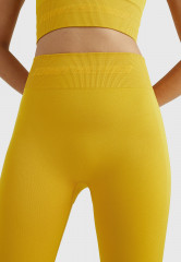 Tommy Hilfiger HW SHINY SEAMLESS  Leggings countryside yellow HW SHINY SEAMLESS леггинсы сельский желтый