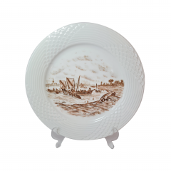 Hutschenreuther Белая фарфоровая тарелка с рисунком в коричневых тонах &quot;На реке&quot;, 29 x 2,5 см, Германия, 1960-70гг.