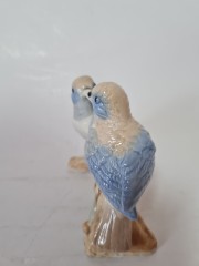 Статуэтка винтажная "Две голубые птички на ветке", фарфор, 16 х 9 см, 1960-70гг.