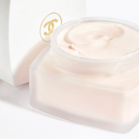 CHANEL KORPERCREME КРЕМ ДЛЯ ТЕЛА