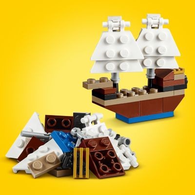 LEGO LEGO Classics 11009 LEGO Bausteine - Schattentheater LEGO Classics 11009 LEGO Building Blocks — Театр теней