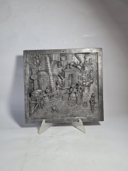 Панно-барельеф винтажное &quot;Рыночная площадь XIX века&quot;, литье, олово, ручная работа , 31.5 х 29.5 см, Германия, 1960-70гг.