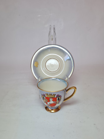 Кофейная пара винтажная Bavaria Waldershof, светло-сине-белый фарфор с изображением герба г.Оберстдорф, 8 x 6 см / 11,5 см, Германия, 1960-70гг.