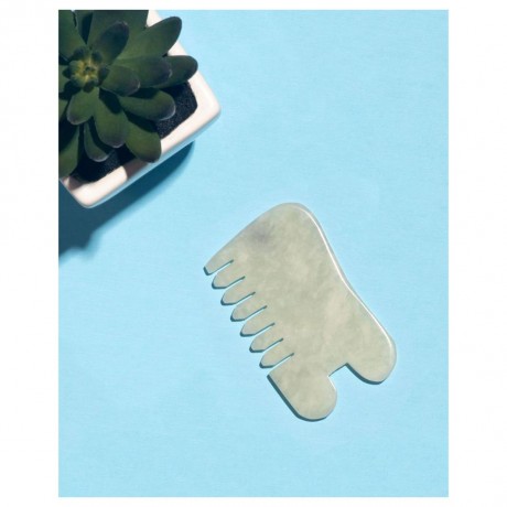 Earth Harbor Island Jade Gemstone Gua Sha + Massaging Comb Island Jade Gemstone Gua Sha + массажная расческа