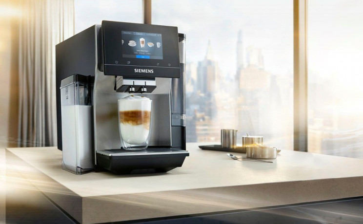 SIEMENS SIEMENS Kaffeevollautomat EQ.700 integral TQ707D03, Full-Touch-Display, bis zu 30 individuelle Kaffee-Favoriten  Полностью автоматическая кофемашина SIEMENS EQ.700 встроенная TQ707D03, полностью сенсорный дисплей, до 30 индивидуальных избранных со