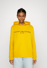 Tommy Hilfiger REGULAR Hoodie countryside yellow ОБЫЧНЫЙ Толстовка с капюшоном сельский желтый