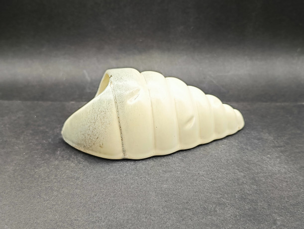 Кашпо для цветов винтажное Tairnbacher в форме ракушки, настенное, майолика, керамика, 15 х 7 см, Германия, 1970-80гг.