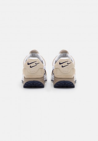 Nike Sportswear W FONTANKA WAFFLE Sneaker low sanddrift/black/white W FONTANKA WAFFLE кроссовки женские низкие песчаный/черный/белый