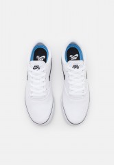 Nike SB CHRON UNISEX Sneaker low white/black CHRON UNISEX Низкие кроссовки женские белый черный
