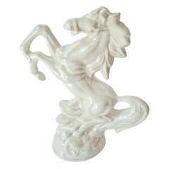 Керамическая статуэтка &quot;Лошадь&quot;, белая перламутровая, 26см х 22,5см, Германия, 1970-80гг.