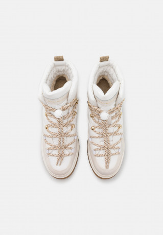 Tommy Hilfiger LACED OUTDOOR BOOT Lace-up ankle boots ecru LACED OUTDOOR BOOT Ботильоны на шнуровке экрю