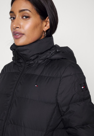 Tommy Hilfiger BAFFLE Down coat black BAFFLE Пуховик черный