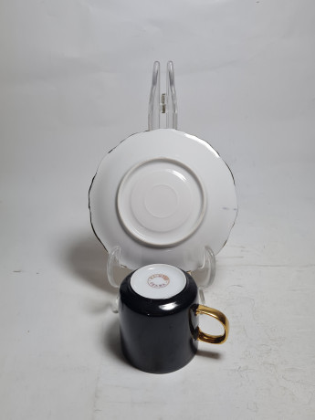 Кофейная пара винтажная Prama "Вид на Эринер", черный / золото, фарфор, Германия, 1970-80гг.