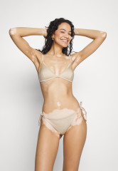 Tommy Hilfiger STRING SIDE TIE Bikini bottoms gold STRING SIDE TIE Плавки бикини золото