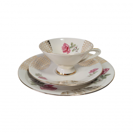 Чайное трио винтажное Im Stil Winterlingс цветочным декором и золотистым орнаментом, фарфор, Германия, 1970-80гг.