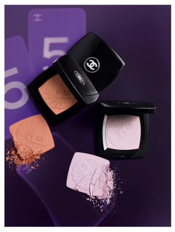 CHANEL Les Tarots de Chanel mattes puder-rouge in Lavender, Румяна с бархатистым матовым финишем, 14г, ограниченный тираж, коллекция Осень/Зима 2024, лаванда