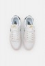 Nike Sportswear NIKE INTERNATIONALIST DAMENSCHUH Sneaker low summit white/black/metallic gold/white ЖЕНСКАЯ ОБУВЬ NIKE INTERNATIONALIST — Низкие кроссовки женские вершина белый/черный/золотой металлик/белый