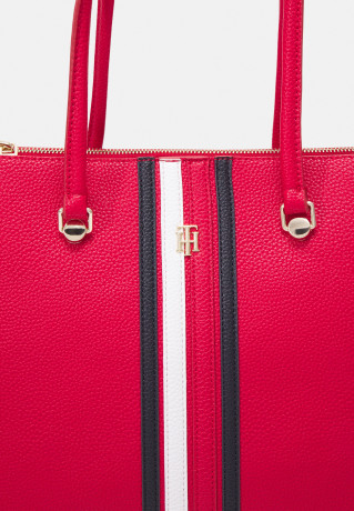 Tommy Hilfiger ELEMENT WORKBAG Handbag primary red ELEMENT WORKBAG Сумочка первичный красный