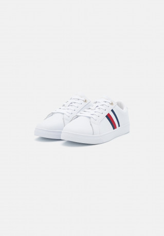 Tommy Hilfiger ESSENTIAL STRIPES Trainers white ESSENTIAL STRIPES Кроссовки белый