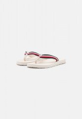 Tommy Hilfiger ESSENTIAL COMFORT  T-bar sandals feather white ESSENTIAL COMFORT Сандалии с Т-образной перемычкой перо белое