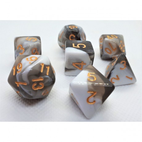 dice4friends 7-tlg. RPG Wurfelset: Racing Black\/White 7 шт. Набор игральных костей RPG: Racing Black/White