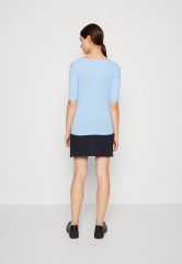 Tommy Hilfiger MODERN CO EA V-NK  SLV Basic T-shirt vessel blue MODERN CO EA V-NK SLV Базовая футболка сосуд синий