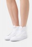 Nike Sportswear BLAZER MID 77 Sneaker high white/black BLAZER MID 77 Высокие кроссовки женские белый черный