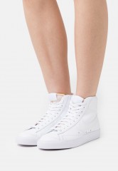 Nike Sportswear BLAZER MID 77 Sneaker high white/black BLAZER MID 77 Высокие кроссовки женские белый черный