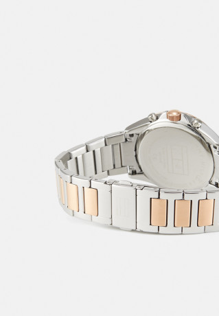 Tommy Hilfiger KENNEDY Chronograph watch silver-coloured/rose gold-coloured KENNEDY Часы с хронографом серебристый/розовое золото
